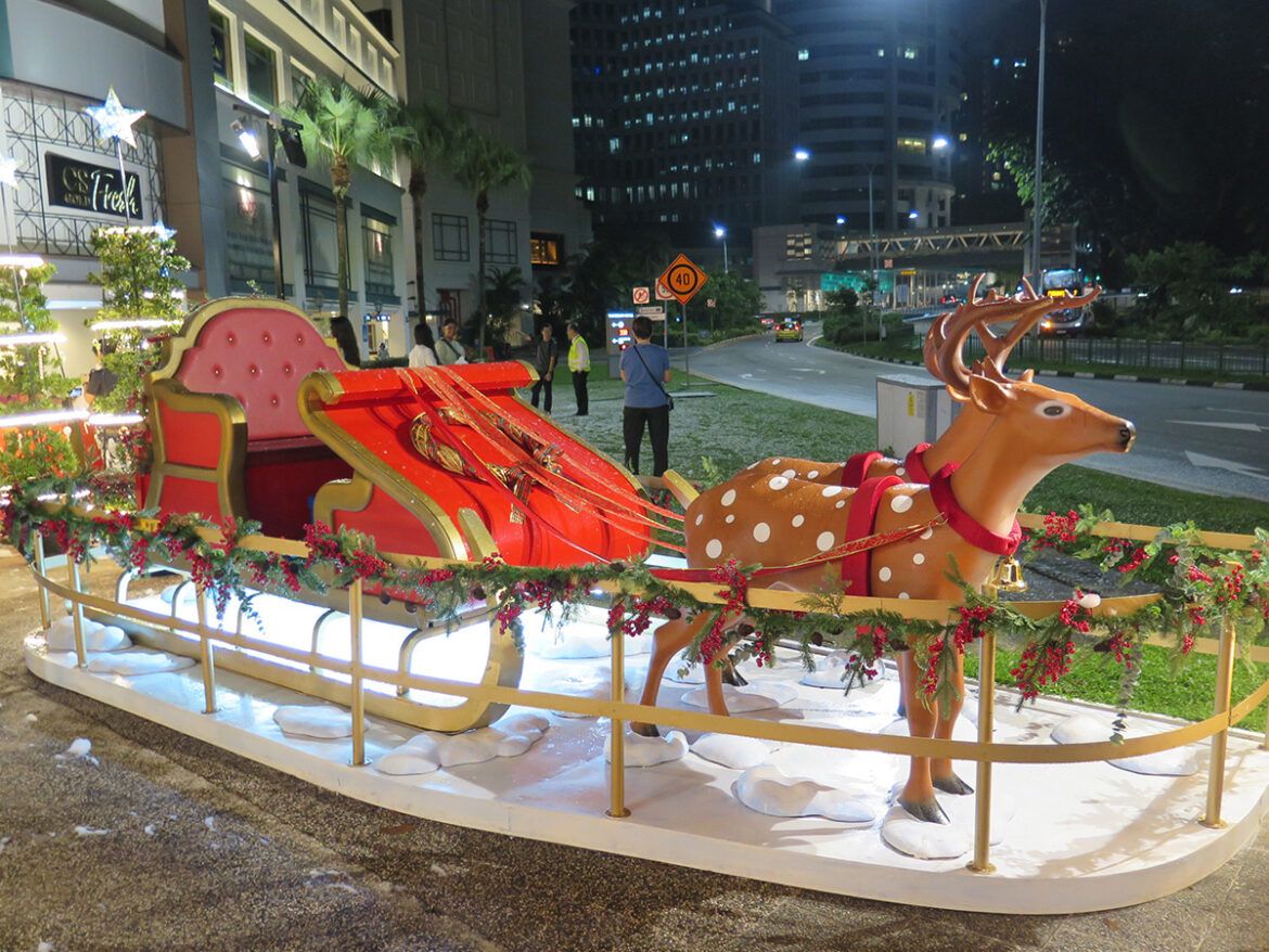 クリスマスツリー　シンガポール　クリスマス　夜景　デコレーション　観光名所　旅行　タングリンモール