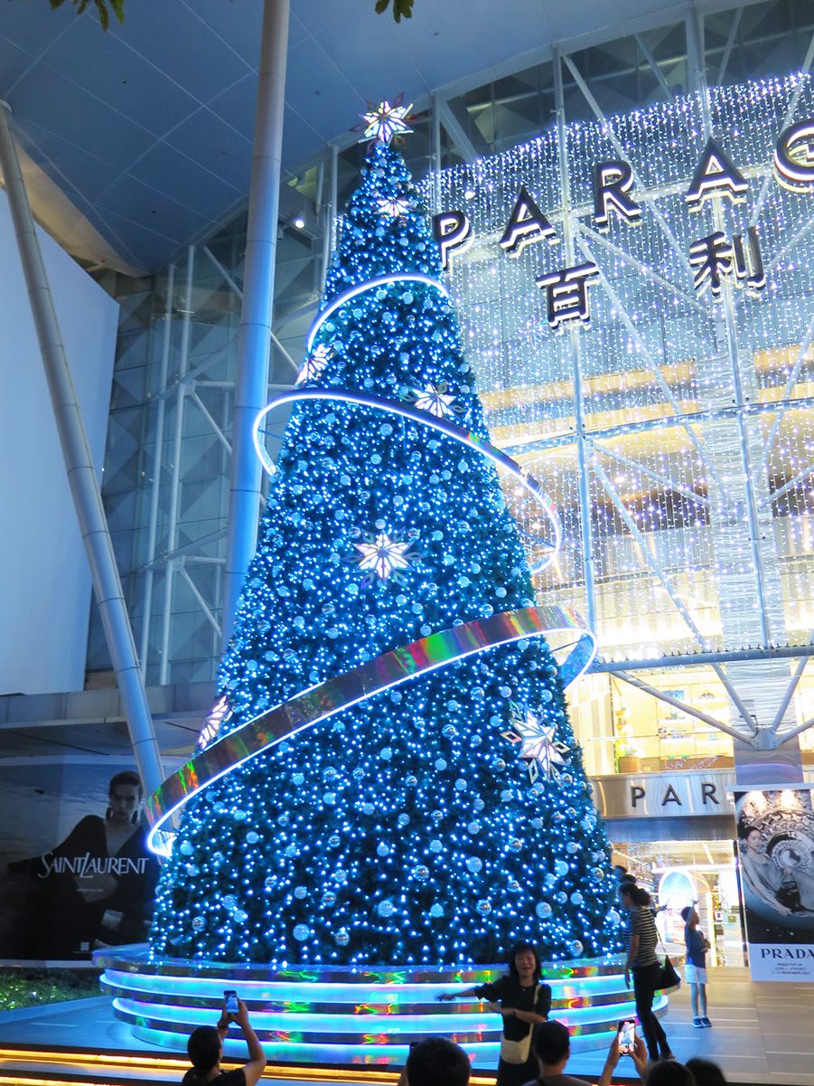 クリスマスツリー　シンガポール　クリスマス　夜景　デコレーション　観光名所　旅行　Paragon　オーチャード