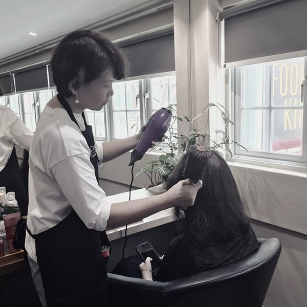 Vox Studio Aveda ヘアサロン　シンガポール