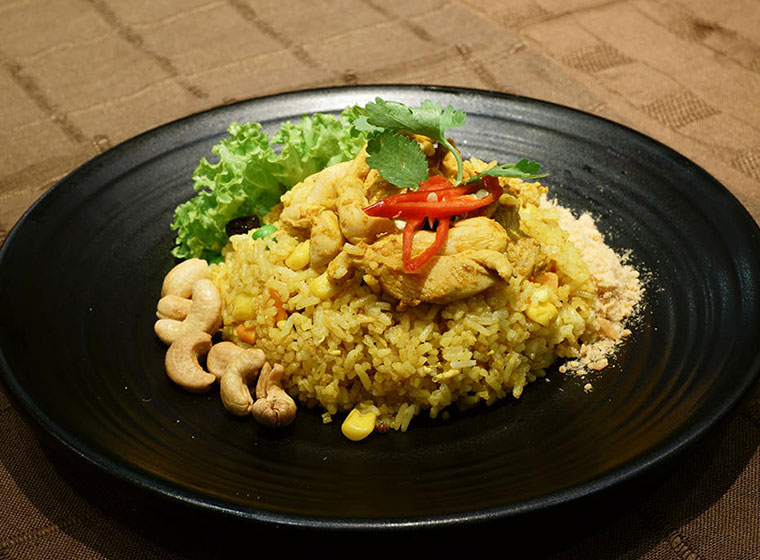 Thai-Affair004